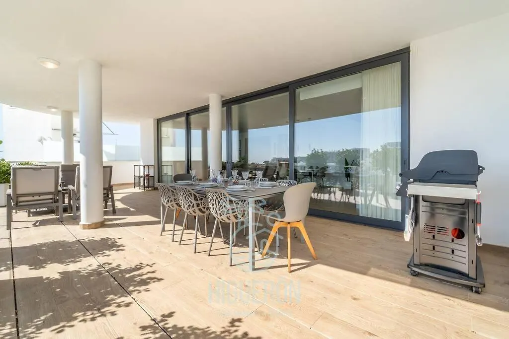 מאלגה Higueronrentals Golden Sunrise