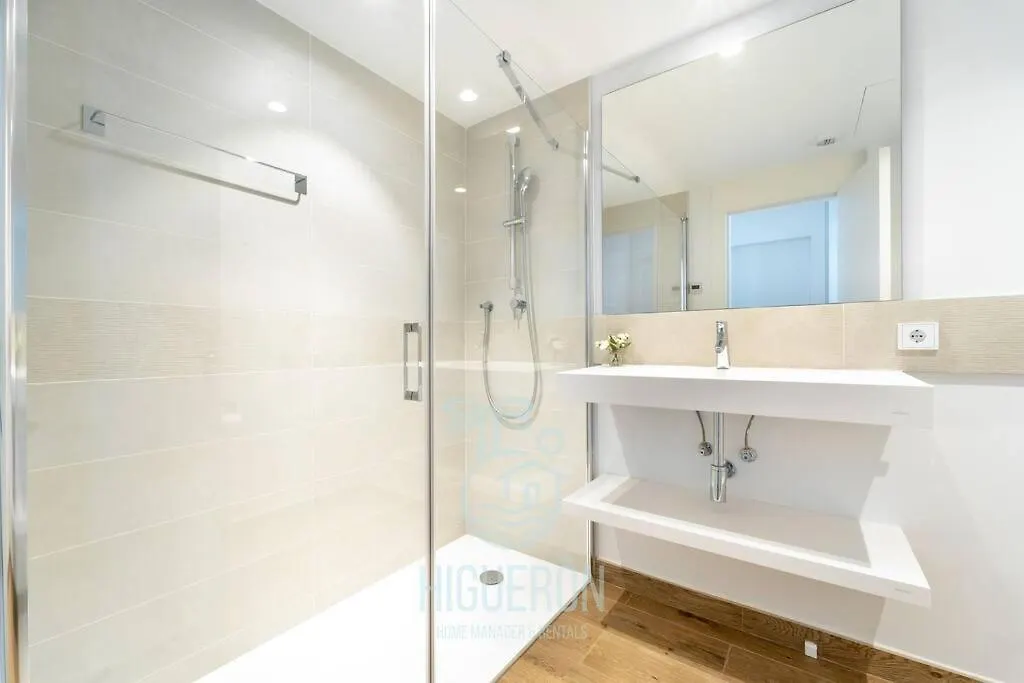 Higueronrentals Golden Sunrise Malaga