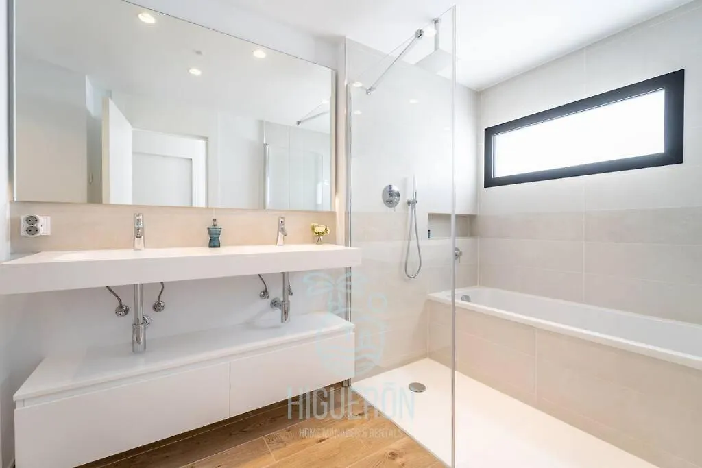 Higueronrentals Golden Sunrise Malaga