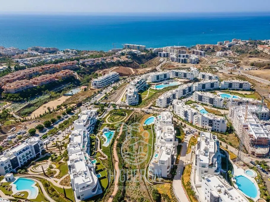Higueronrentals Golden Sunrise Malaga Apartment