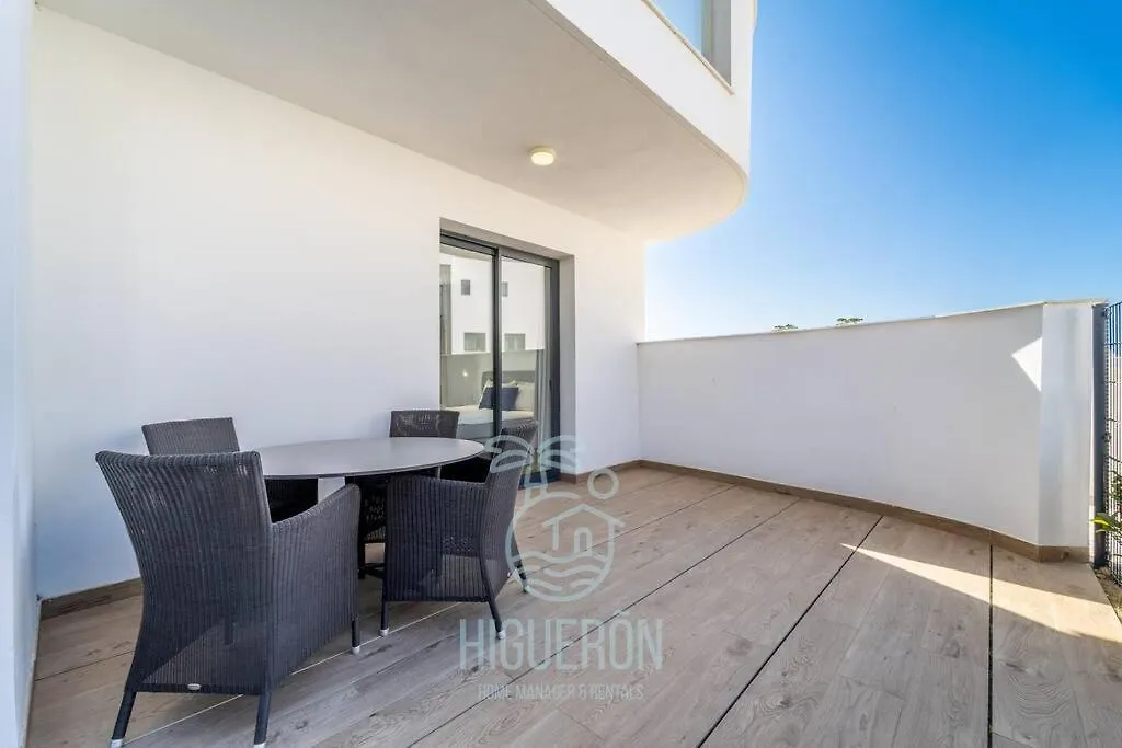 Higueronrentals Golden Sunrise Malaga Apartment